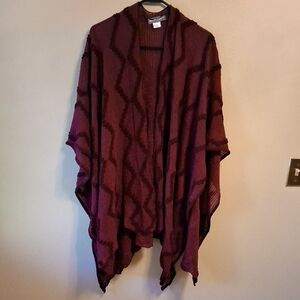 Chic Maroon Women's Shrug Poncho